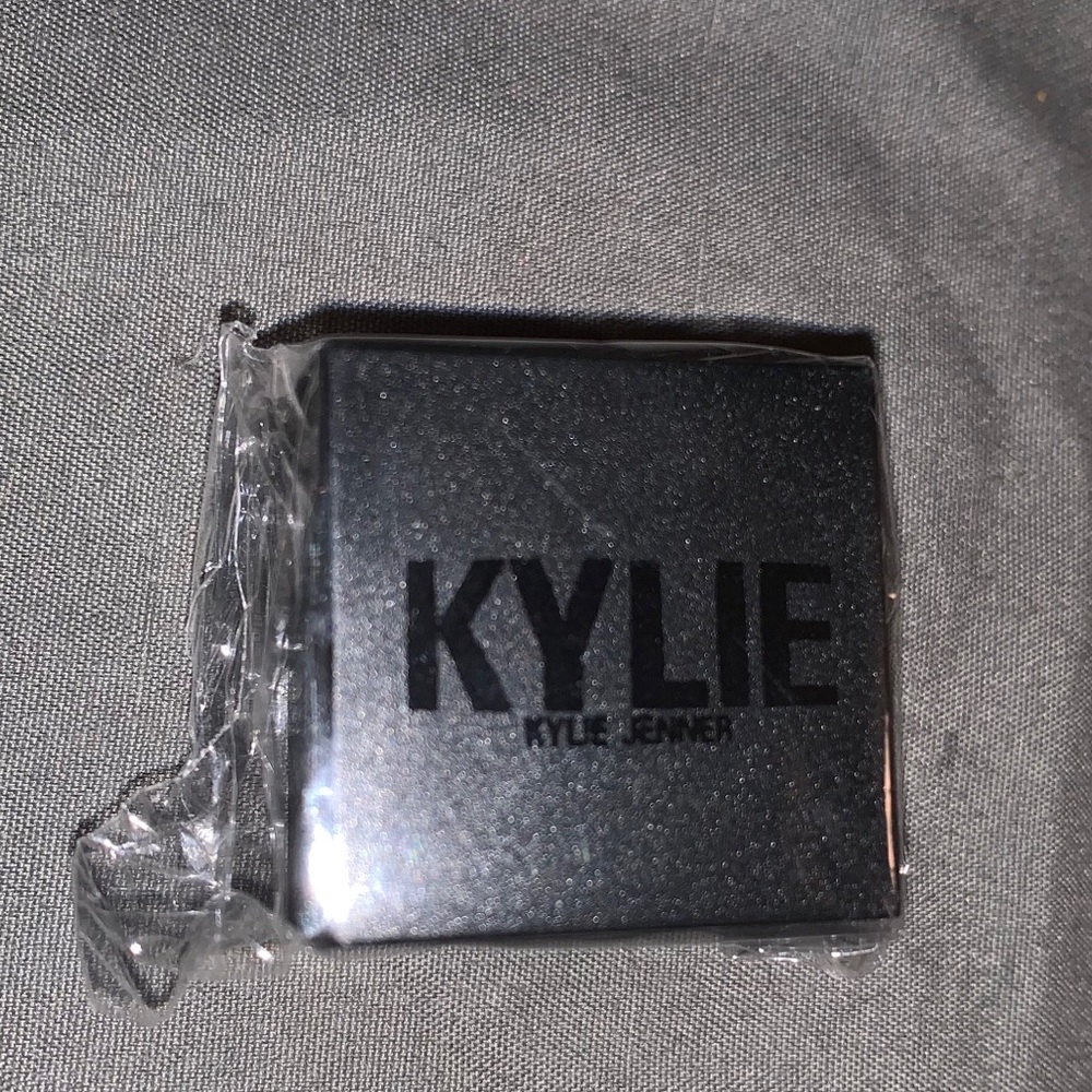 Kylie lip liner pencil sharpener